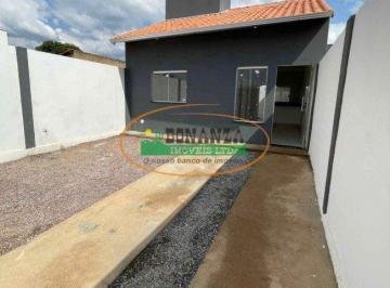 Casa · 120m² · 2 Quartos · Casa à venda - em Santa Felicidade