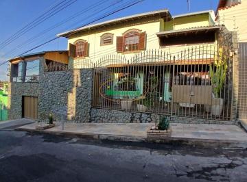 Casa · 360m² · 4 Quartos · Casa à venda - em Esplanada