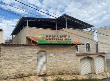 Casa · 300m² · 3 Quartos · Casa à venda - em São Judas Tadeu