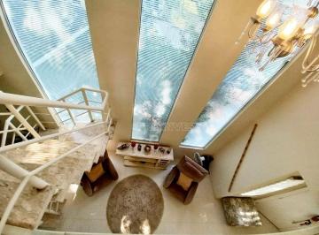 Casa · 230m² · 3 Quartos · Casa de Condomínio para venda em Granja Viana de 230.00m² com 3 Quartos e 3 Suites