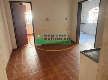 Casa · 140m² · 2 Quartos · Casa para aluguel - em Arcádia