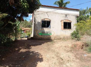 Casa · 670m² · 3 Quartos · Casa à venda - em Moeda