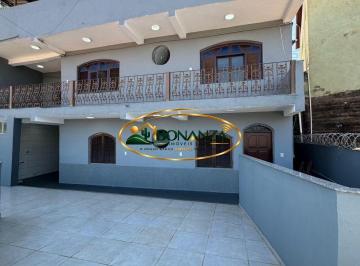 Casa · 5 Quartos · Casa à venda - no Centro