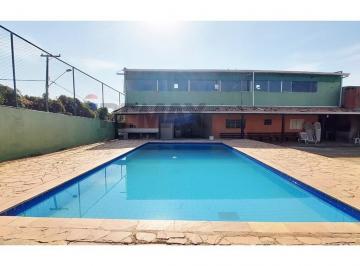 Terreno · 300m² · 3 Quartos · 10 Vagas · Chácara para alugar em Chácaras De Recreio - 2000 de 300.00m² com 3 Quartos e 10 Garagens