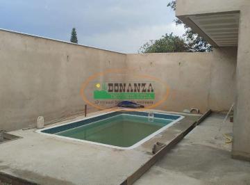 Casa · 240m² · 4 Quartos · Casa à venda - em Mangabeiras