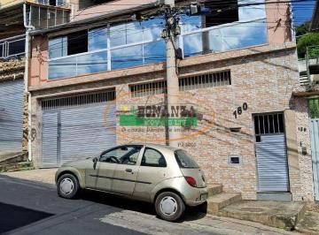 Casa · 249m² · 5 Quartos · Casa à venda - em Bandeirantes