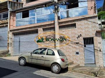 Casa · 249m² · 5 Quartos · Casa à venda - em Bandeirantes