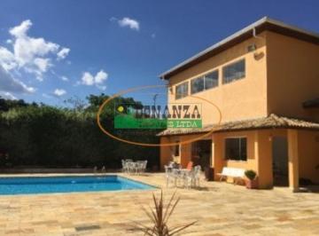 Casa · 700m² · 4 Quartos · Casa à venda - no Centro