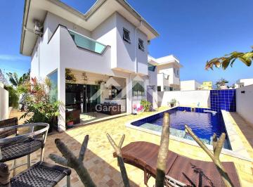 Casa · 300m² · 4 Quartos · 4 Vagas · Sobrado com 4 suítes com piscina no Bougainvillee Residencial IV