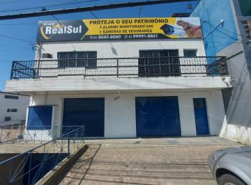 Comercial · 318m² · 3 Quartos · Prédio comercial e dois apartamentos residenciais com de 318m2 averbado no Centro em Viamão