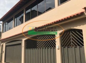Casa · 360m² · 3 Quartos · Casa à venda - em Queluz