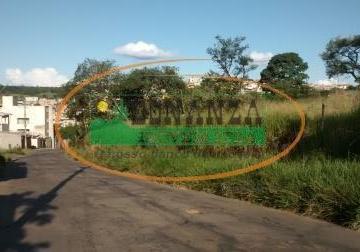 Terreno · 651m² · Terreno à venda - em Rochedo