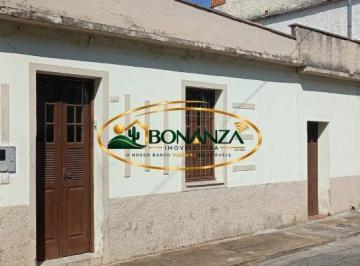 Casa · 250m² · 4 Quartos · Casa à venda - no Centro