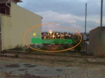 Terreno · 330m² · Terreno à venda - em Triângulo