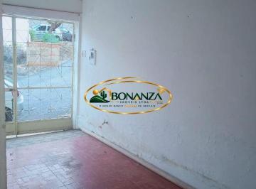 Casa · 250m² · 4 Quartos · Casa à venda - no Centro