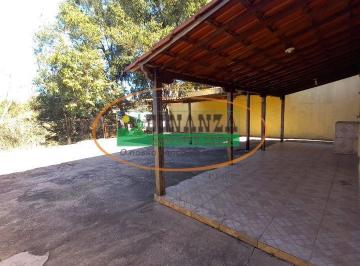 Casa · 256m² · 3 Quartos · Casa à venda - em Queluz