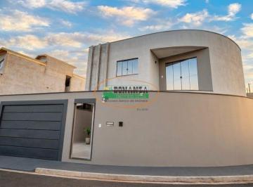 Casa · 125m² · 3 Quartos · Casa à venda - em Santa Maria