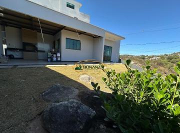 Casa · 152m² · 3 Quartos · Casa à venda - em Dona Luizinha