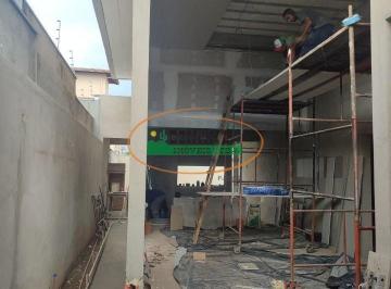 Casa · 240m² · 4 Quartos · Casa à venda - em Mangabeiras