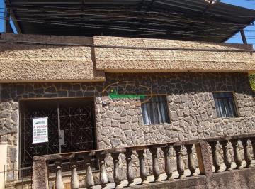 Casa · 3 Quartos · Casa à venda - em Fábricas