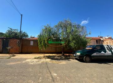 Casa · 200m² · 2 Quartos · Casa à venda - em Três Marias