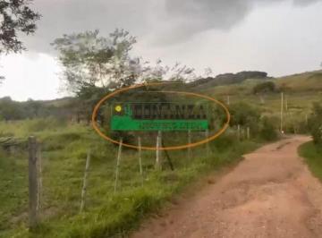 Terreno · 1268m² · Terreno à venda - em Zona Rural