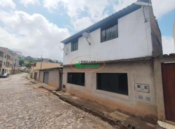 Casa · 200m² · 3 Quartos · Casa à venda - em Triângulo