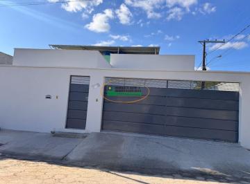 Casa · 158m² · 3 Quartos · Casa à venda - em Santa Cruz de Minas