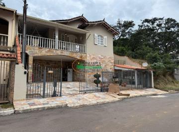 Casa · 330m² · 3 Quartos · Casa à venda - em Santa Efigênia