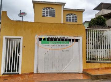 Casa · 120m² · 3 Quartos · Casa à venda - em Santa Maria