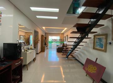 Apartamento · 230m² · 3 Quartos · Apartamento à venda - em Albinópolis