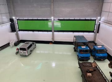 Comercial · 1050m² · Galpão com 1050m a venda em Santos, localizado no bairro do Valongo