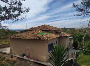 Casa · 3 Quartos · Casa à venda - em São Brás do Suaçuí