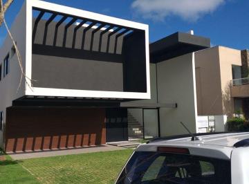 Casa de 4 quartos, Camaçari · Casa de 290 m² com 4 quartos à venda em Alphaville Litoral Norte I