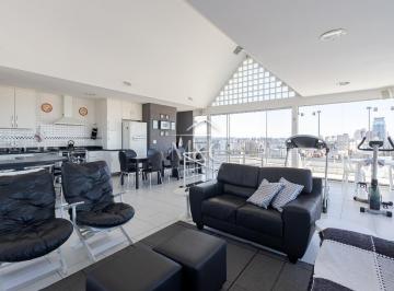 Apartamento · 363m² · 4 Quartos · 4 Vagas · Cobertura com 363.68 m², 4 quartos sendo 2 suítes