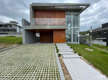 img1 · Casa em condomínio à venda na Pedra Branca, Palhoça.