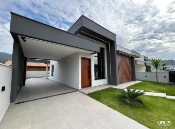 img1 · Casa ampla com 3 dormitórios em Forquilhas