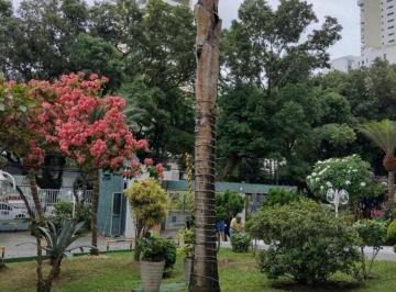 Apartamento de 3 quartos, Salvador · Apartamento Nascente 130m² Três quartos no Corredor da Vitória.