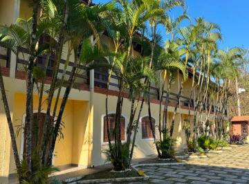 Casa de 3 quartos, São Sebastião · Casa térrea em Condomínio à Venda em Boiçucanga – 3 Dormitórios a 600 m da Praia