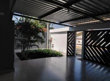 Casa a venda no Bairro Cecap · Casa a venda no Bairro Cecap