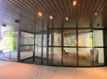 Comercial · 88m² · 3 Vagas · REMAX ALUGA Espaço comercial para gastronomia e serviços com 88,35m², no Cambuí, Campinas/SP.