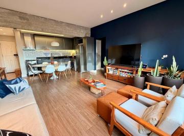 Apartamento · 68m² · 2 Quartos · Apartamento reformado com 2 suítes à venda em Nazaré – Edifício São Paulo