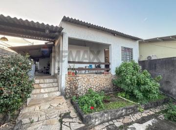 Casa · 156m² · 4 Quartos · 2 Vagas · Casa térrea á venda com 4 dormitórios em Valinhos no bairro Alto da Colina por R$550.000,00