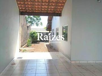 Casa · 76m² · 3 Quartos · 3 Vagas · Casa à venda com 3 quartos sendo 1 Suite Bairro Jardim das Palmeiras em Uberlândia