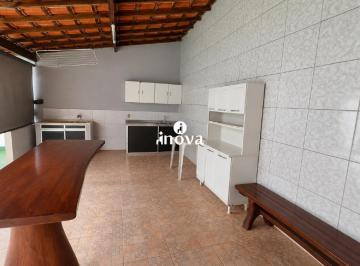 Casa · 160m² · 4 Quartos · 2 Vagas · Casa a venda, Bairro Vila Celeste