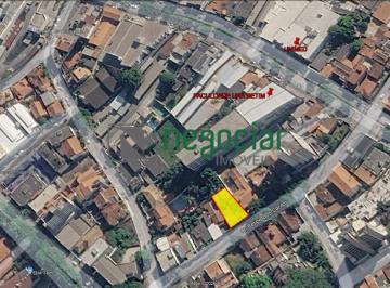Casa · 277m² · 4 Quartos · 2 Vagas · Casa residencial à venda no Centro de Betim com 4 quartos e churrasqueira