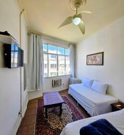 Apartamento · 38m² · 1 Quarto · Vendo Conjugado Mobiliado em Copacabana — Pronto para Locação por Temporada