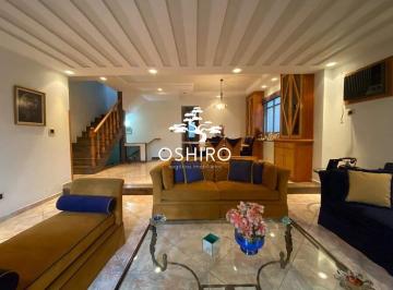 Casa · 367m² · 4 Quartos · 2 Vagas · CASA TRIPLEX NO EMBARÉ