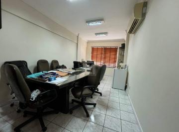 Sala a venda Praia do Sua · Lívia Machado Imóveis vende sala comercial com 42m² na Praia do Suá - Vitoria/ES 