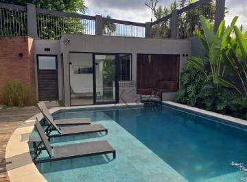 Casa · 496m² · 4 Quartos · 4 Vagas · Casa - Alto de Pinheiros - 4 Dormitórios - 496m².